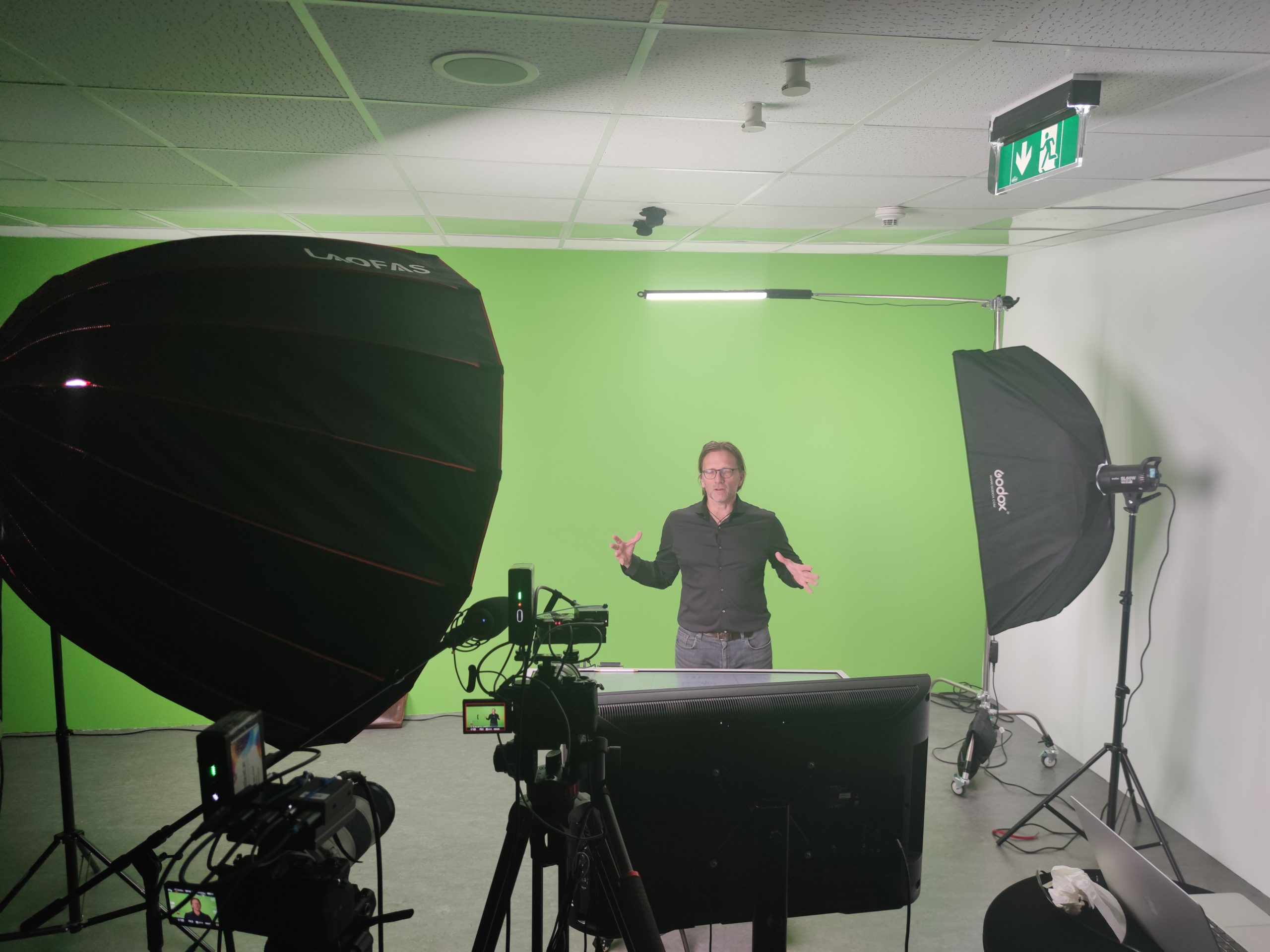 greenscreen_setting_controller